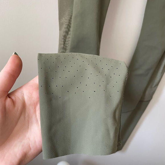 Lululemon Army Green mesh leggings - Picture 8 of 14